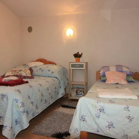 Appartement Adis *