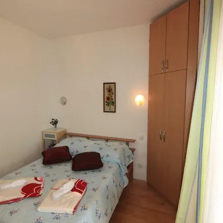 Appartement Adis *