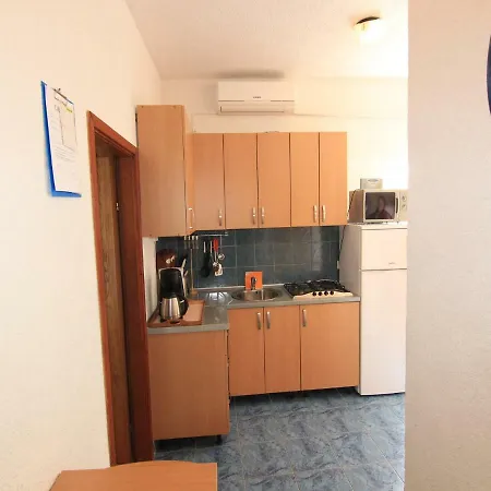 Appartement Adis *
