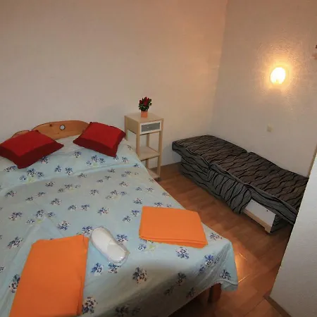 Appartement Adis Vir