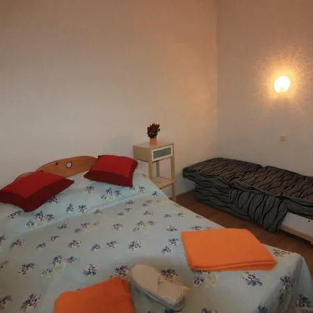 Adis Appartement Vir